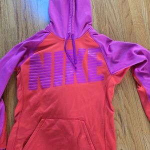 Nike logo hoodie small